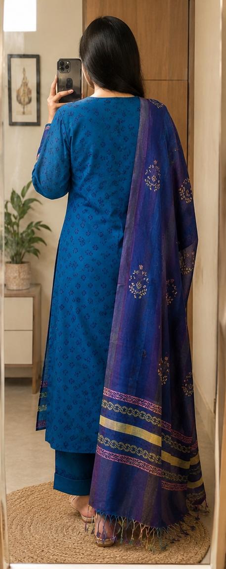 Nilambori Exclusive Block Three Pieces — image 4